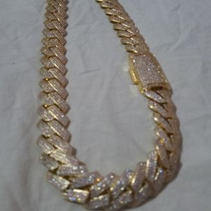 Gold Cuban link chain